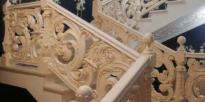 Балюстрада из массива. Изготовлена на чпу